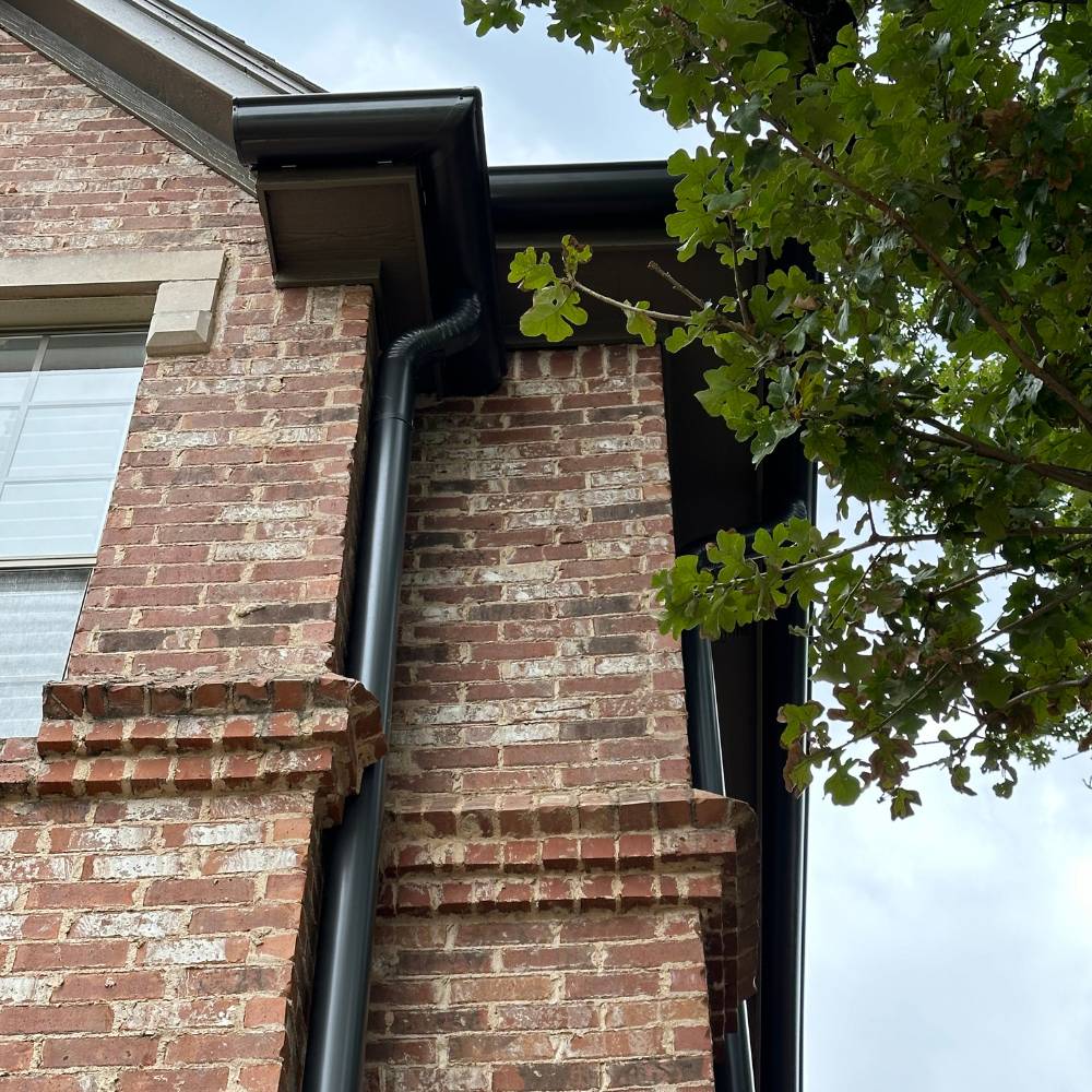 half-round-gutter-installation (2)
